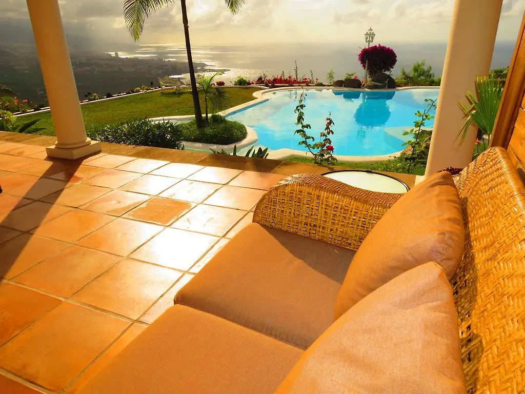 Villa Heaven In Europe 88 Santa Úrsula 0*,